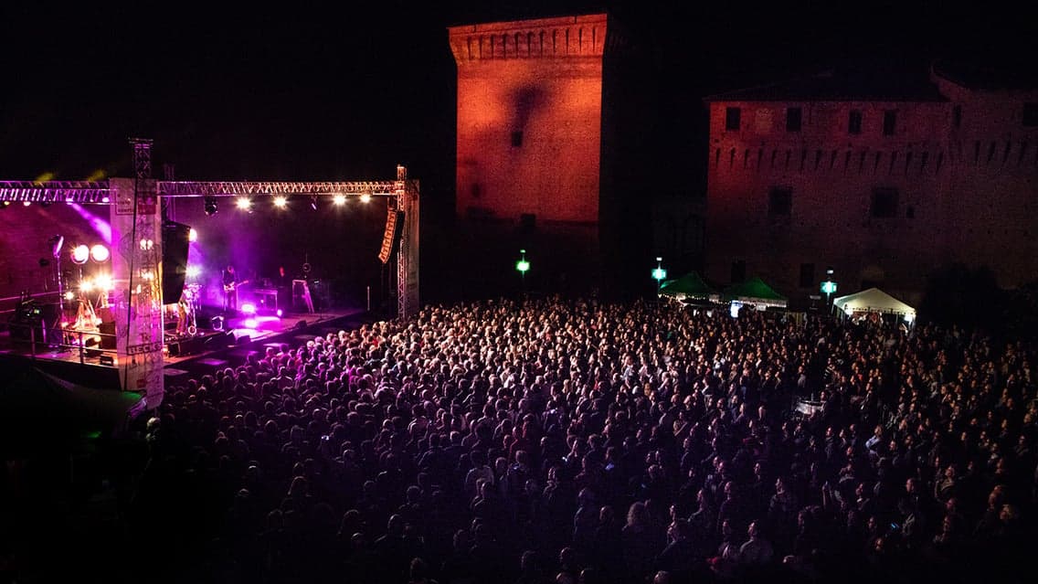 White Lies, Satantango e Asianoia | acieloaperto